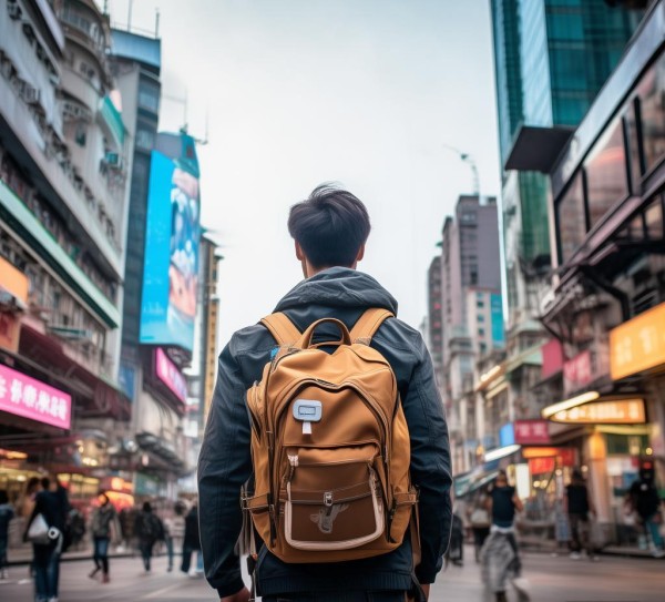 在深圳,开启广告设计的职业之旅,探索未来