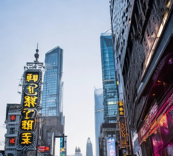 上海广告标识标牌规划,从历史到现代